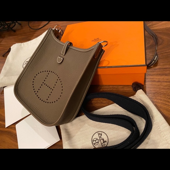 Brand new Hermès Evelyne 16 - Picture 3 of 8